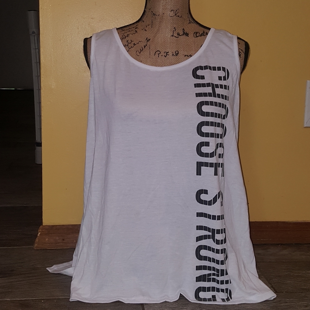 GYM top‎ size large NWT